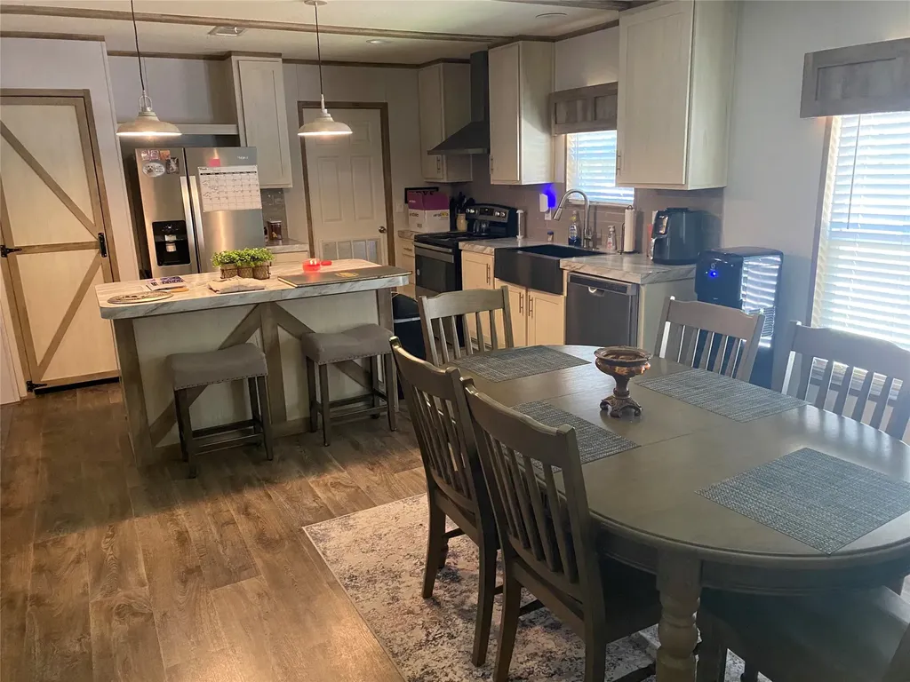 1366 Dogwood Trail Hawk Cove TX 75474