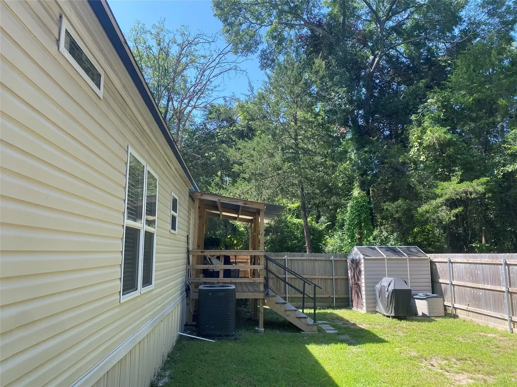 1366 Dogwood Trail Hawk Cove TX 75474