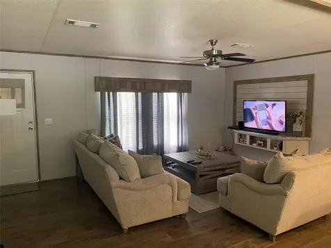 1366 Dogwood Trail Hawk Cove TX 75474