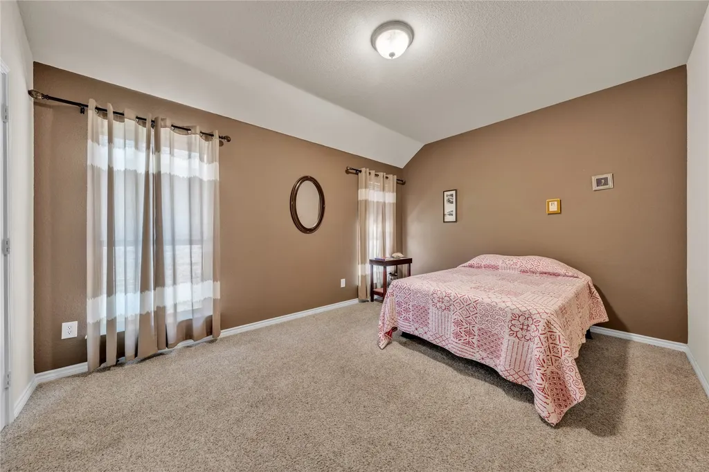 1321 Lauren Lane Granbury TX 76048