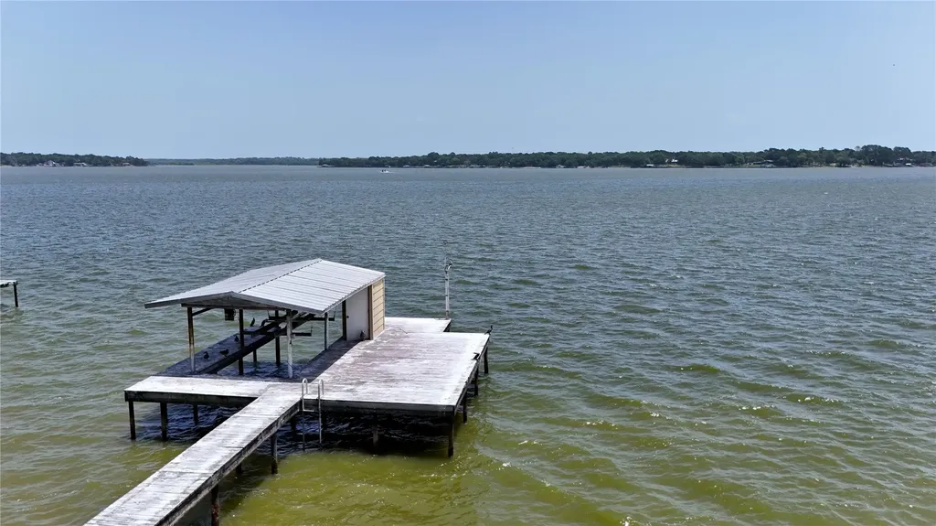 108 The Lee Way Gun Barrel City TX 75156