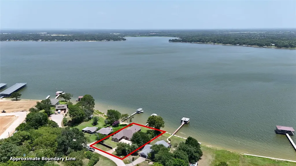 108 The Lee Way Gun Barrel City TX 75156