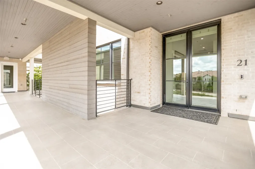 320 N O Connor Ridge Boulevard Irving TX 75038