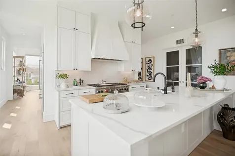 320 N O Connor Ridge Boulevard Irving TX 75038