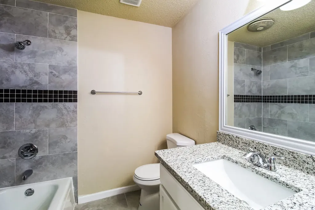 2509 E Williamsburg Manor Arlington TX 76014