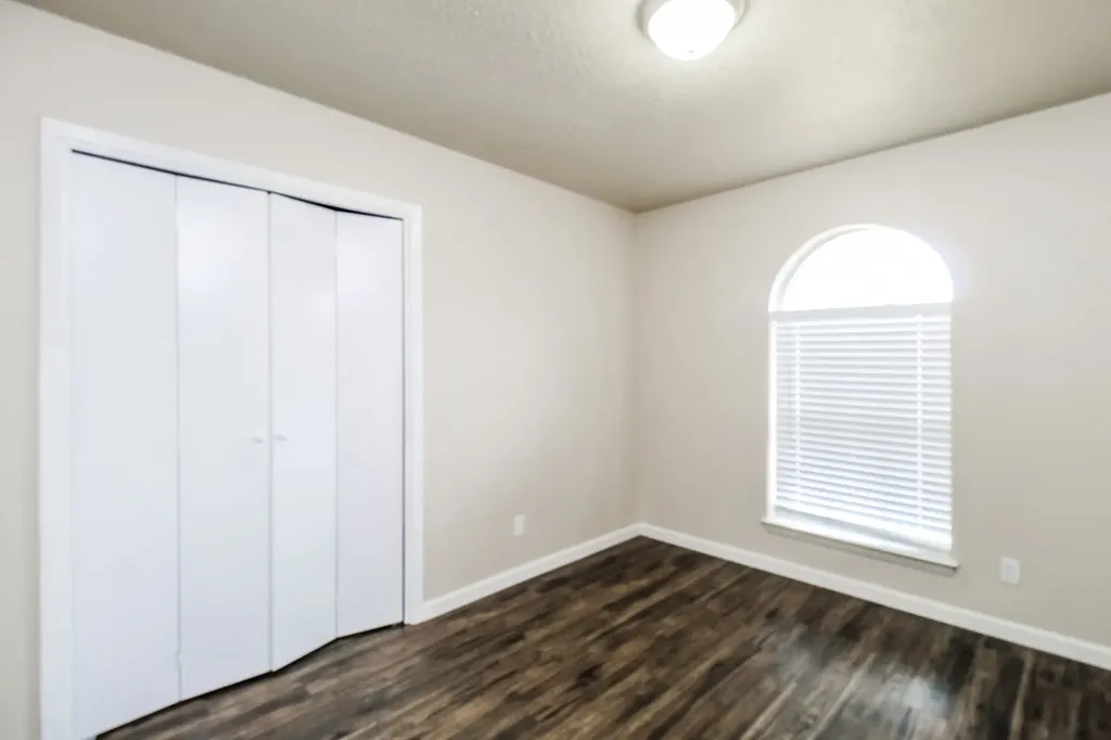 2509 E Williamsburg Manor Arlington TX 76014