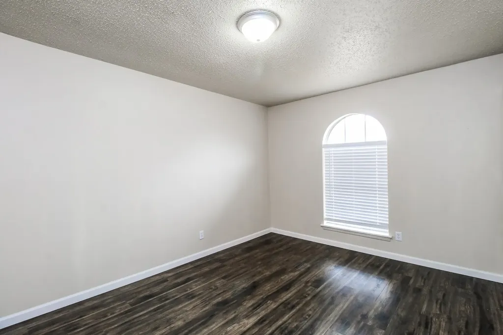 2509 E Williamsburg Manor Arlington TX 76014