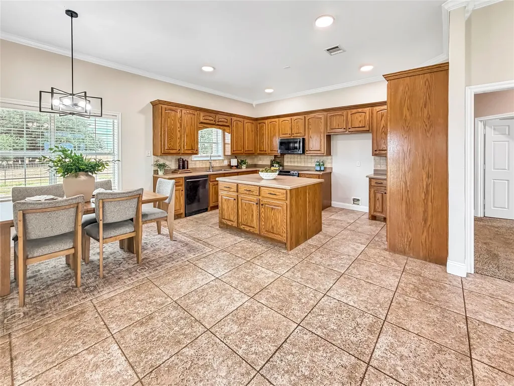 1008 Bosque Ridge Road Crawford TX 76638