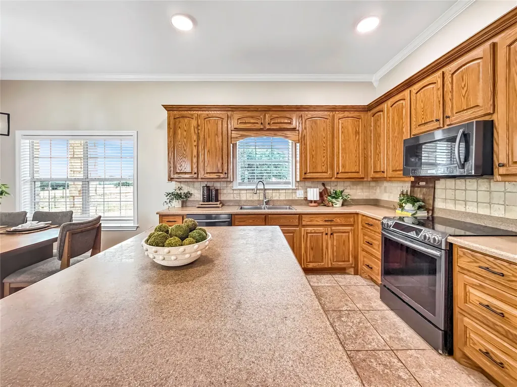 1008 Bosque Ridge Road Crawford TX 76638