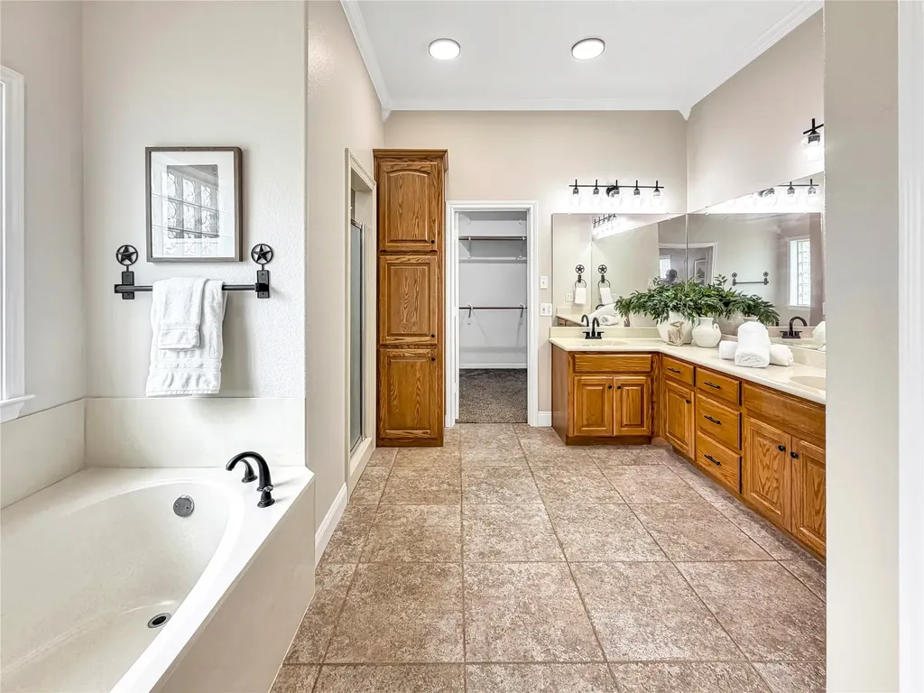 1008 Bosque Ridge Road Crawford TX 76638