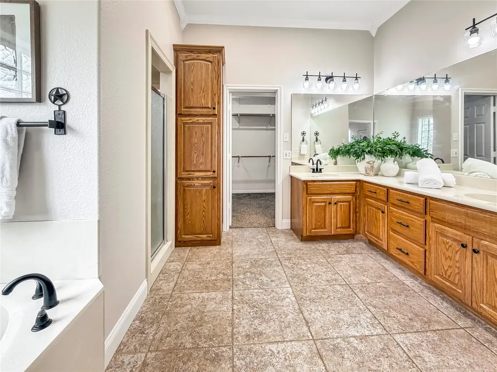 1008 Bosque Ridge Road Crawford TX 76638