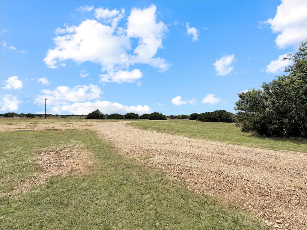 1008 Bosque Ridge Road Crawford TX 76638