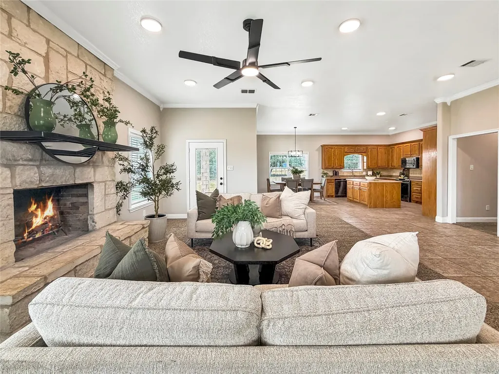 1008 Bosque Ridge Road Crawford TX 76638