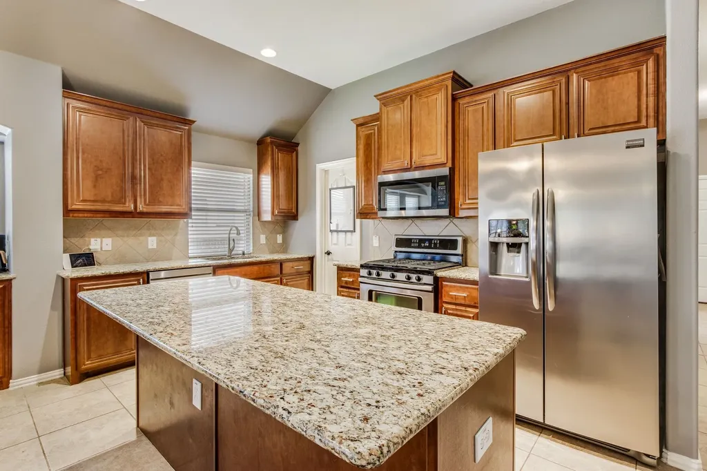 1120 Ainsworth Drive Anna TX 75409