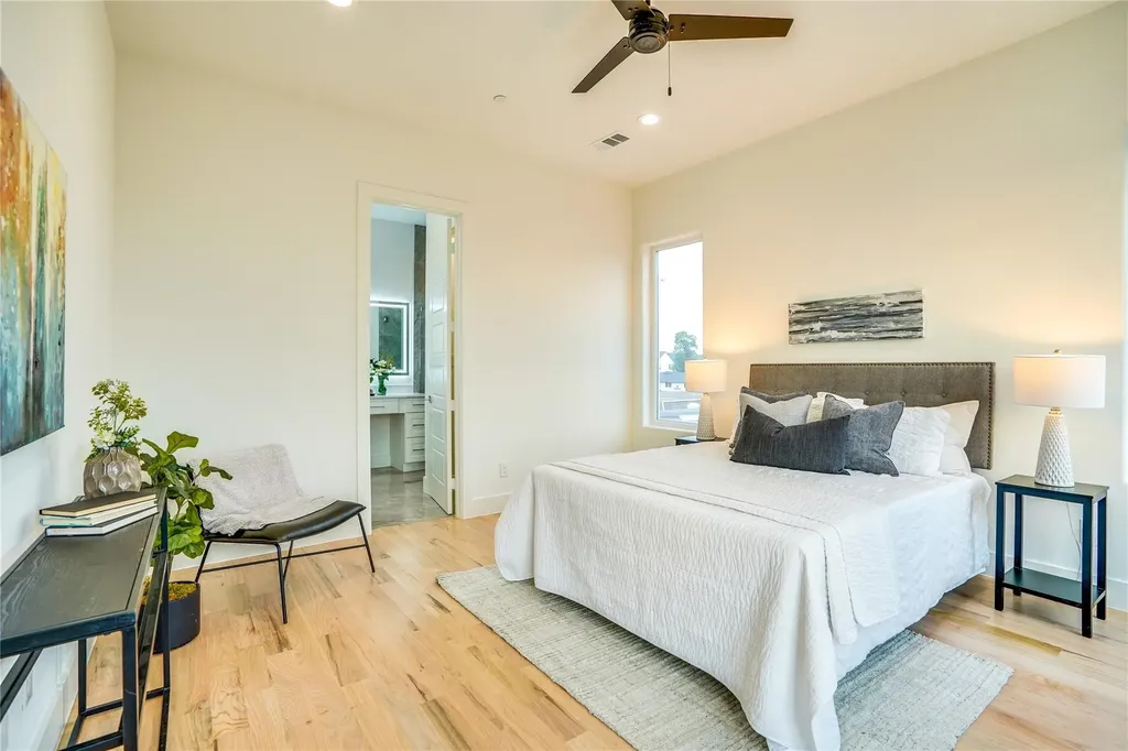 1612 Bennett Avenue Dallas TX 75206