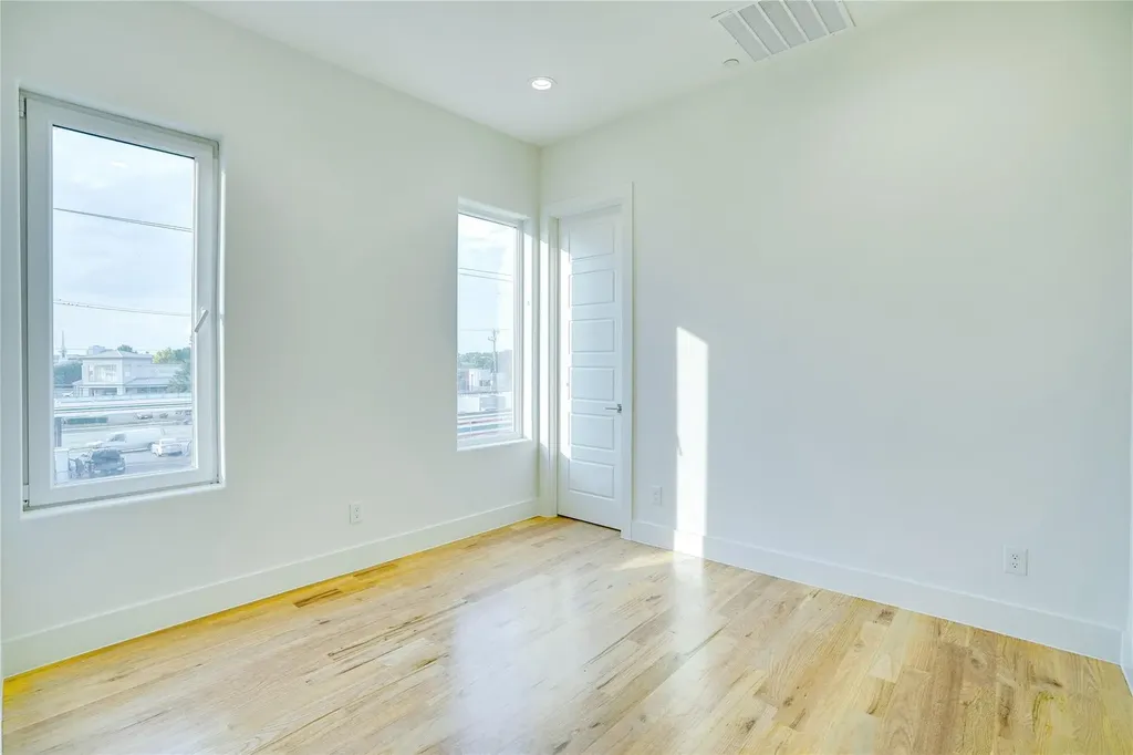 1612 Bennett Avenue Dallas TX 75206