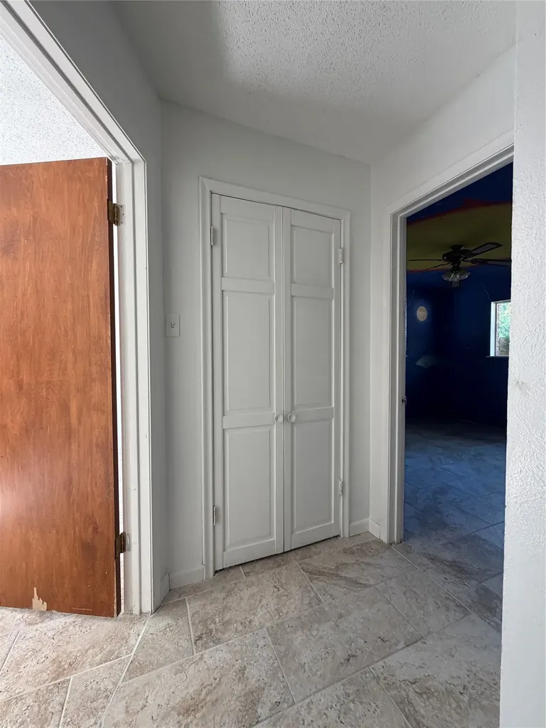 2406 W Broadview Street Greenville TX 75402