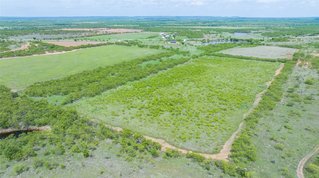7416B Highway 84 Lawn TX 79530