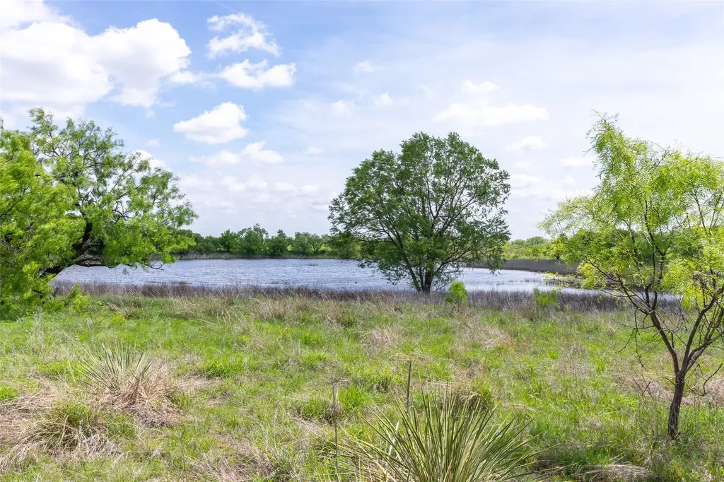 7416B Highway 84 Lawn TX 79530