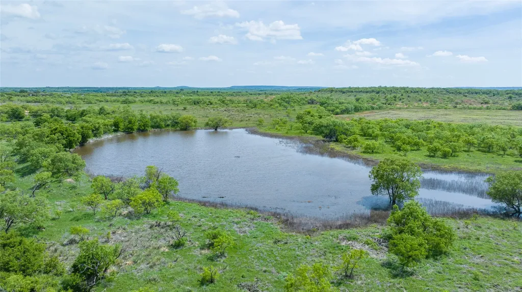 7416B Highway 84 Lawn TX 79530
