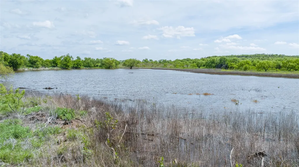 7416B Highway 84 Lawn TX 79530
