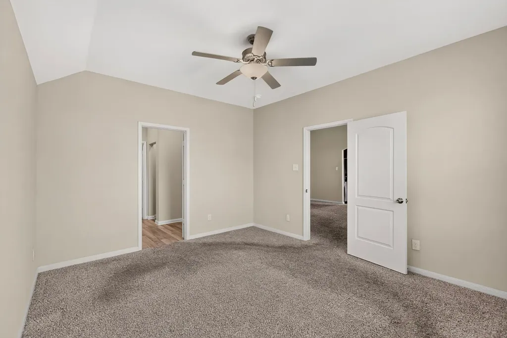 504 Cross Ridge Circle N Fort Worth TX 76120