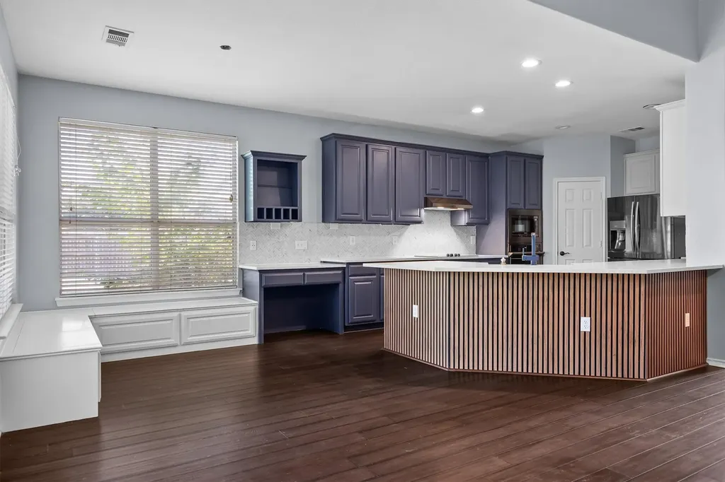 3701 Emerald Park Court Corinth TX 76208
