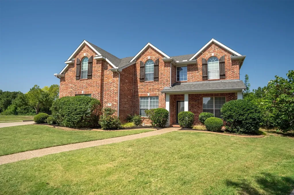 3701 Emerald Park Court Corinth TX 76208