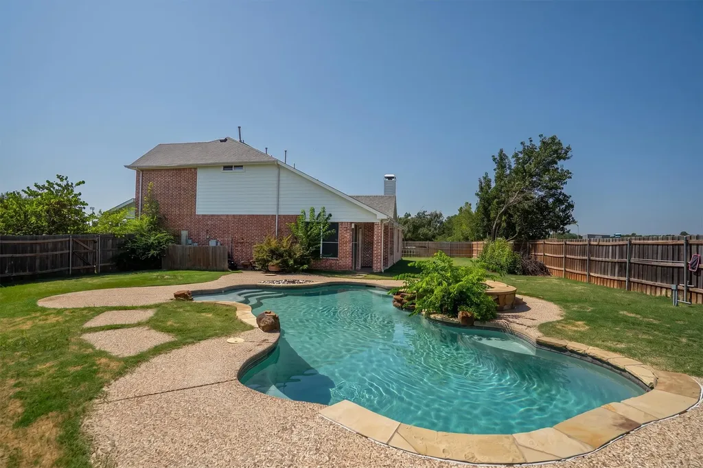 3701 Emerald Park Court Corinth TX 76208