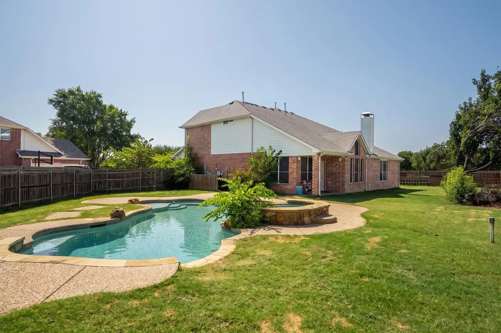 3701 Emerald Park Court Corinth TX 76208