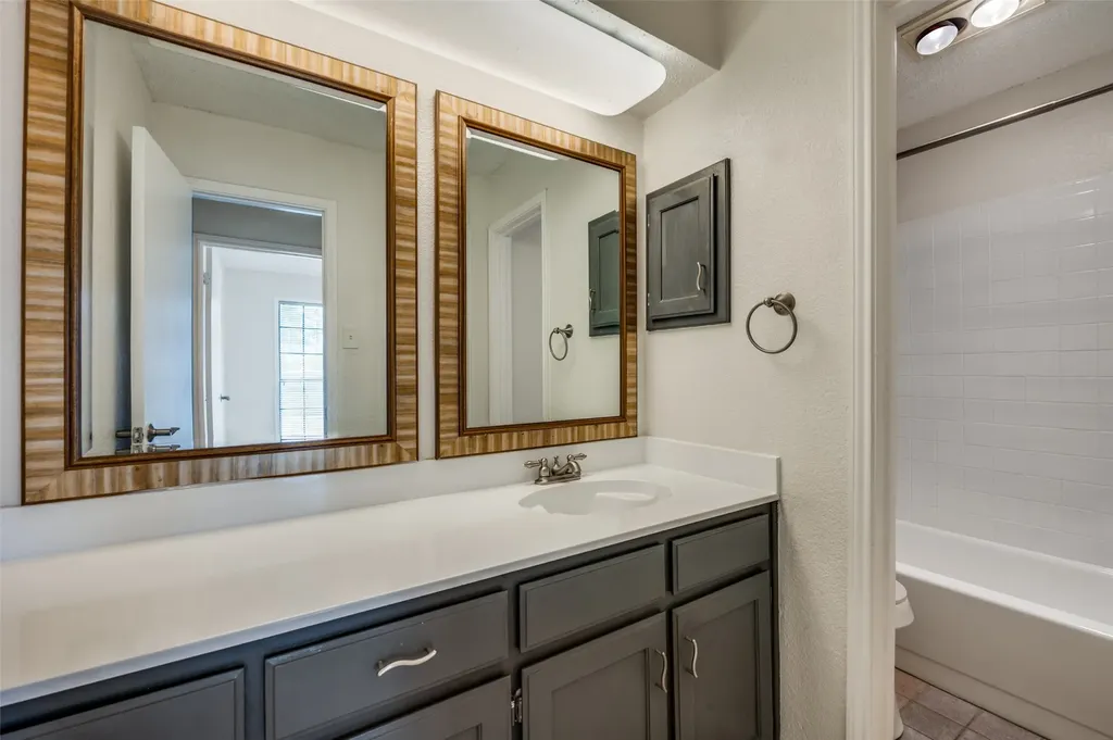 6913 Sierr Drive North Richland Hills TX 76180