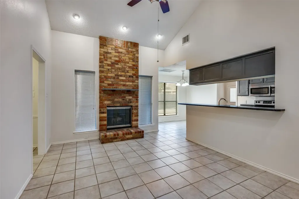 6913 Sierr Drive North Richland Hills TX 76180