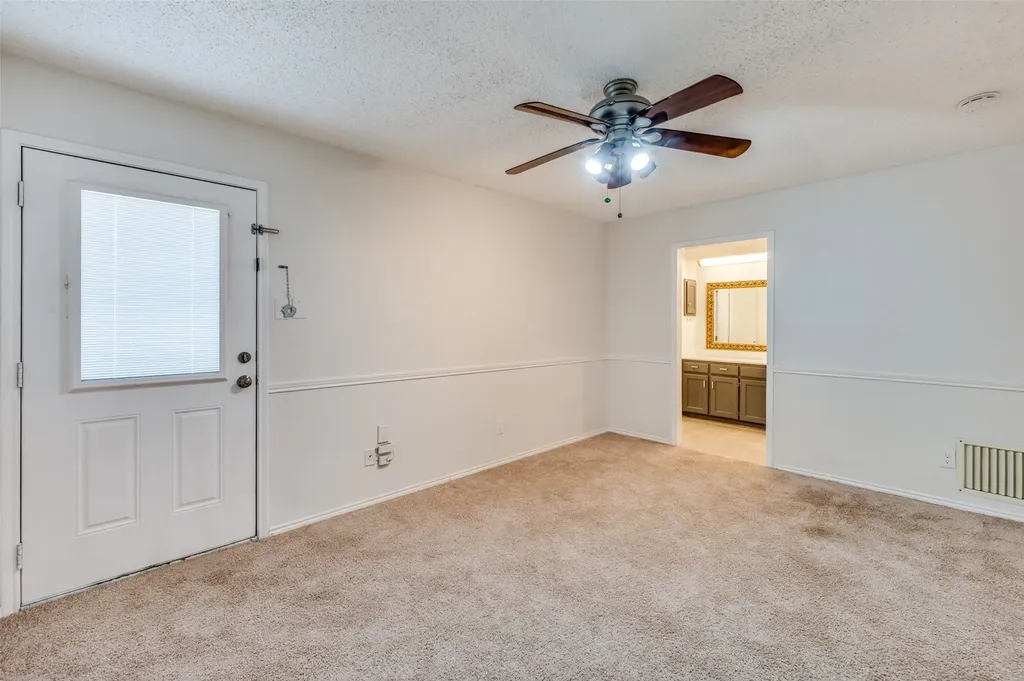 6913 Sierr Drive North Richland Hills TX 76180