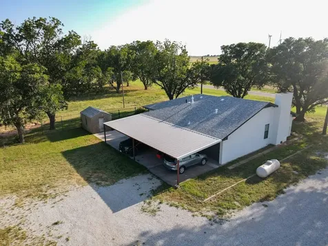 901 Fm 1789 Seymour TX 76380