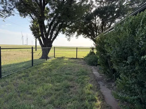 901 Fm 1789 Seymour TX 76380