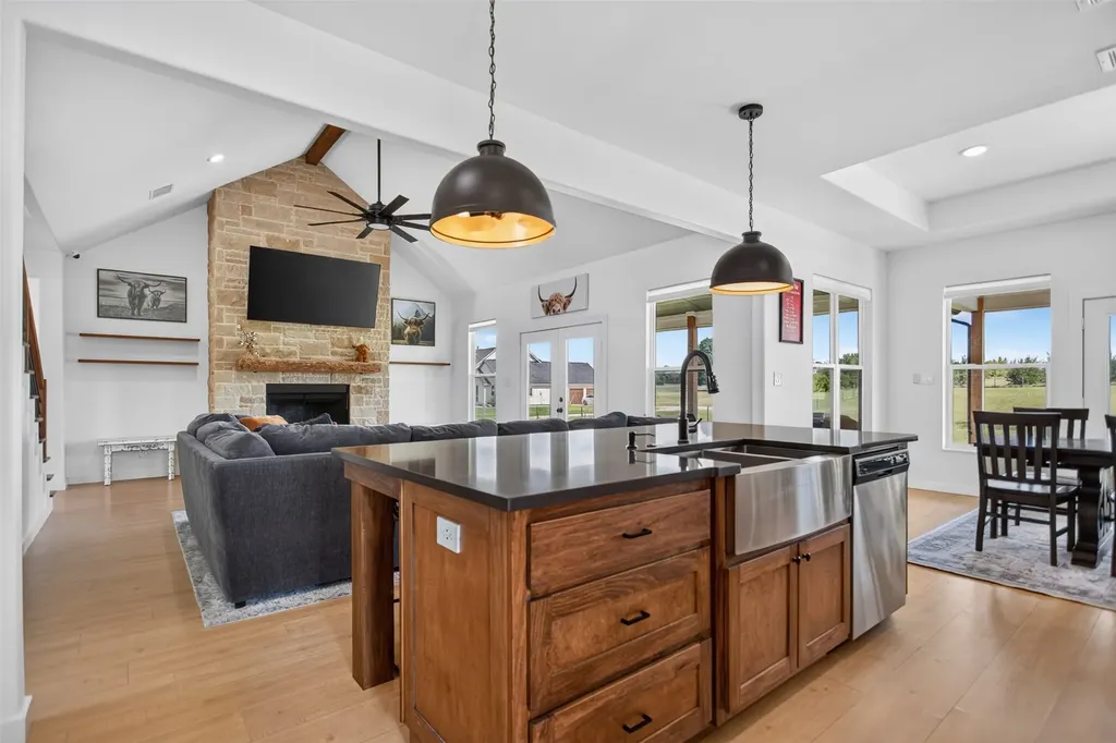 4640 County Road 1040 Celeste TX 75423