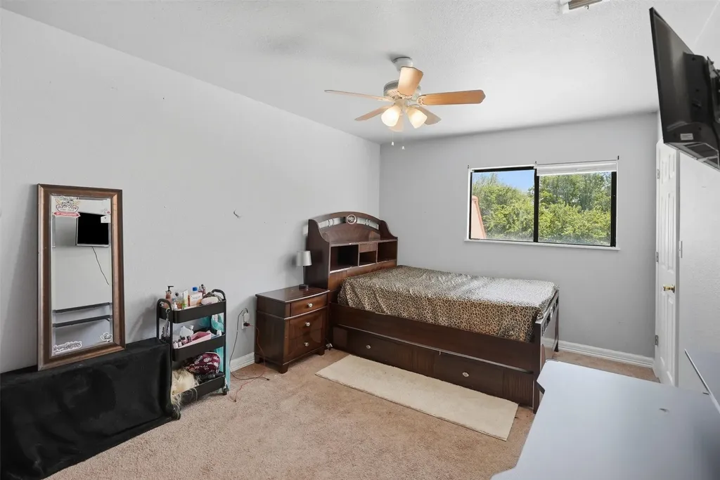 1101 Charles Street Weatherford TX 76086