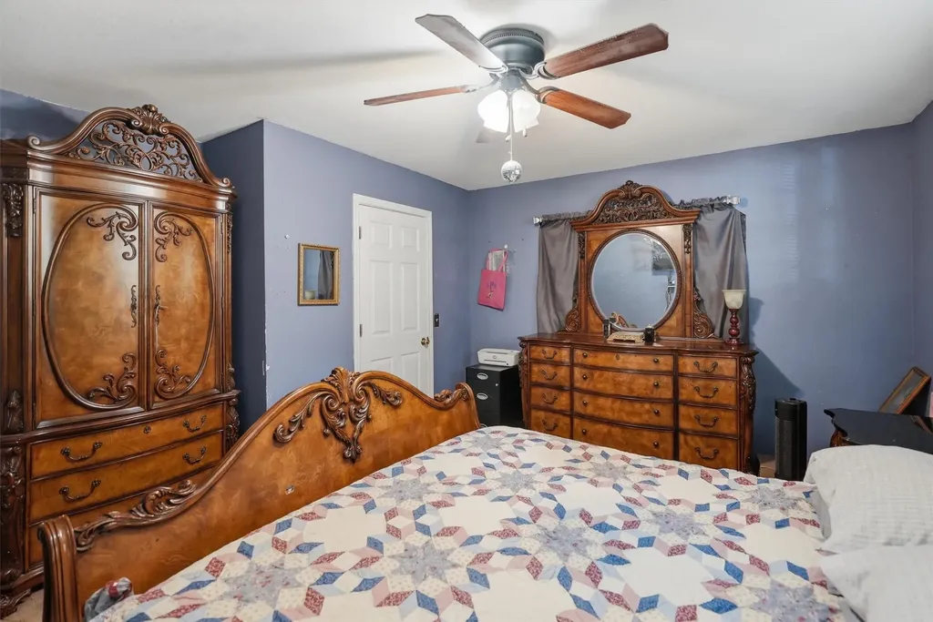 1101 Charles Street Weatherford TX 76086