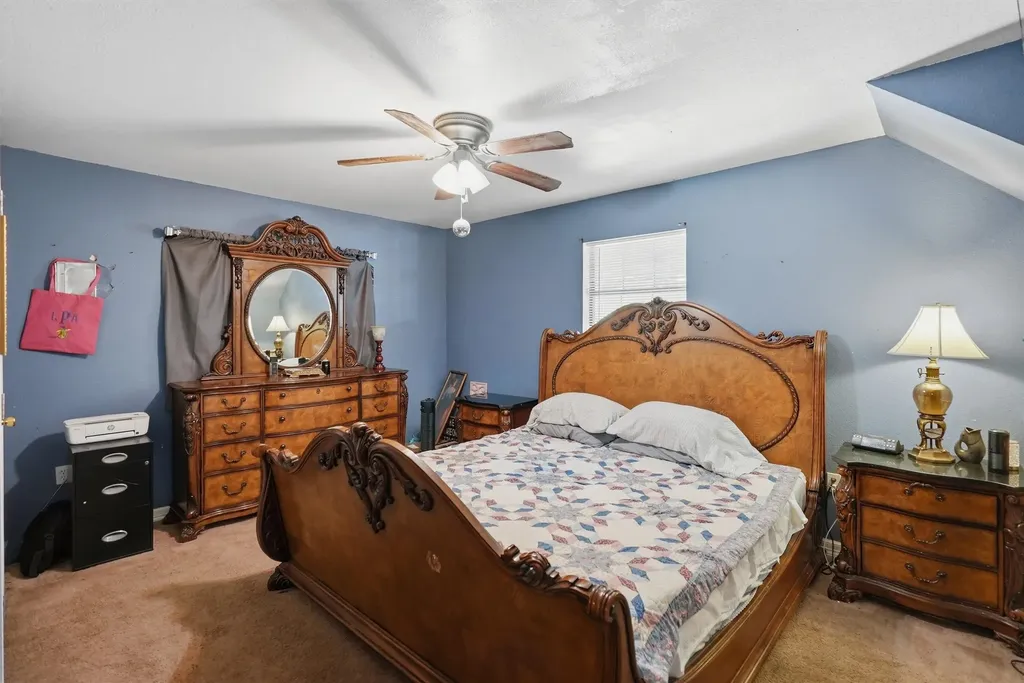 1101 Charles Street Weatherford TX 76086