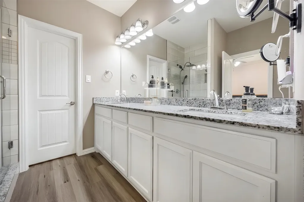412 Kincaide Street Mckinney TX 75069