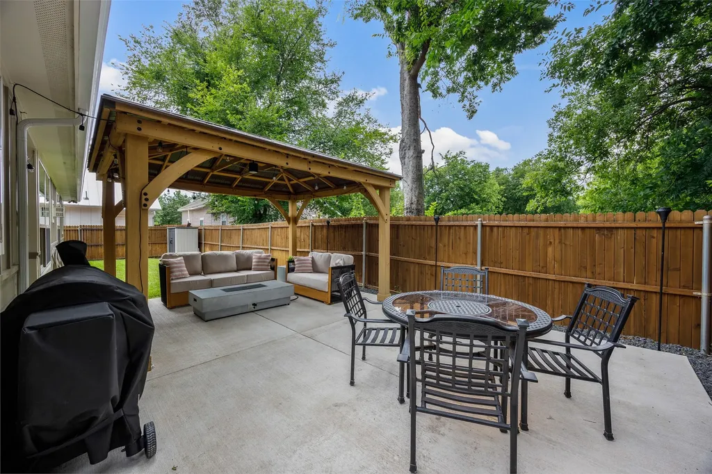 412 Kincaide Street Mckinney TX 75069