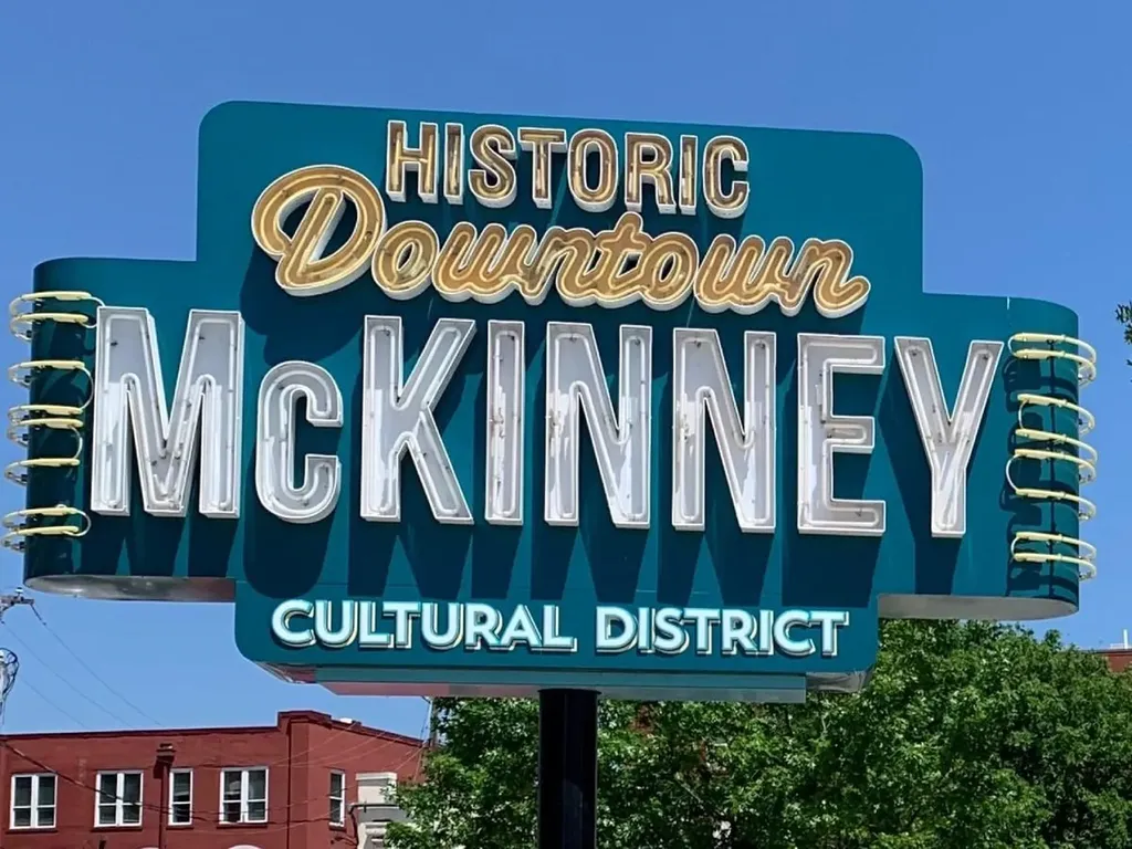 412 Kincaide Street Mckinney TX 75069