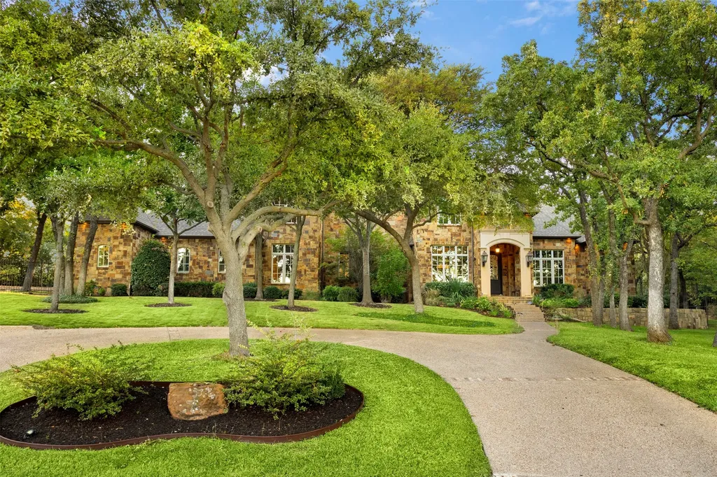 2405 Southern Hills Court Keller TX 76248