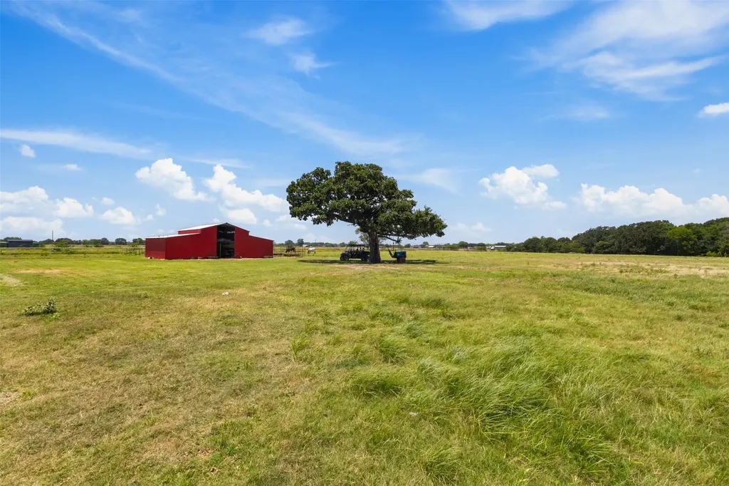 233 Private Road 7786 Wills Point TX 75169