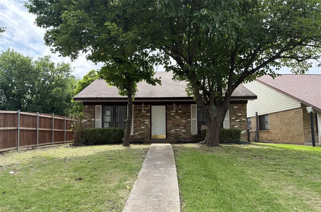 7791 Los Gatos Drive Dallas TX 75232