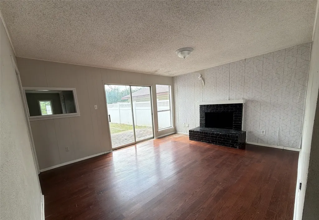 7791 Los Gatos Drive Dallas TX 75232