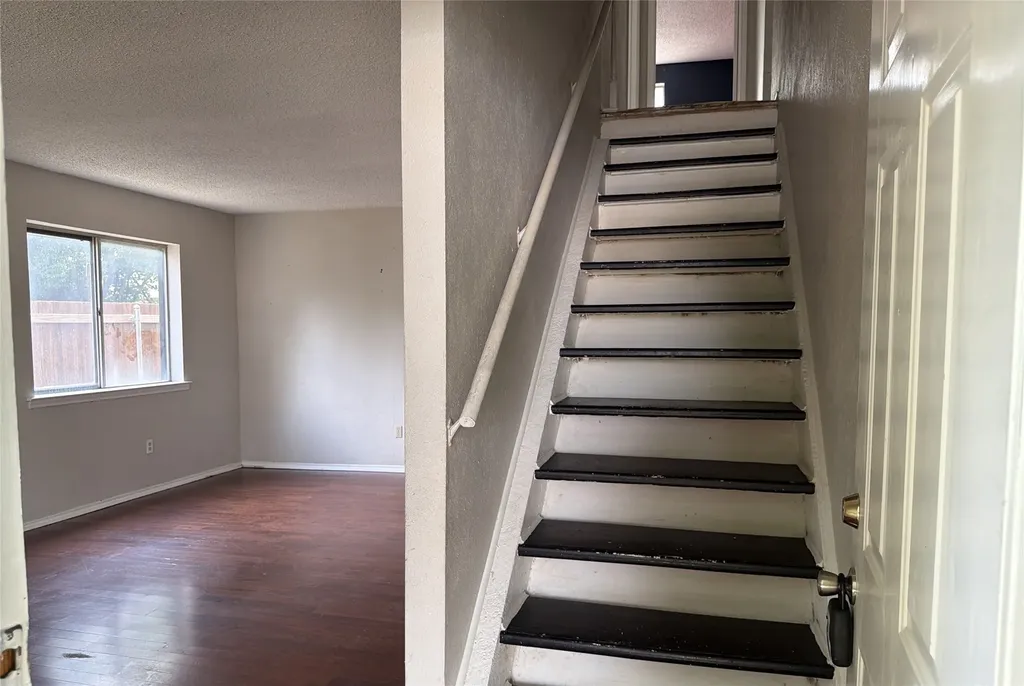 7791 Los Gatos Drive Dallas TX 75232