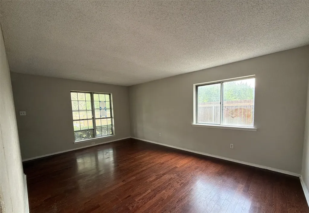 7791 Los Gatos Drive Dallas TX 75232