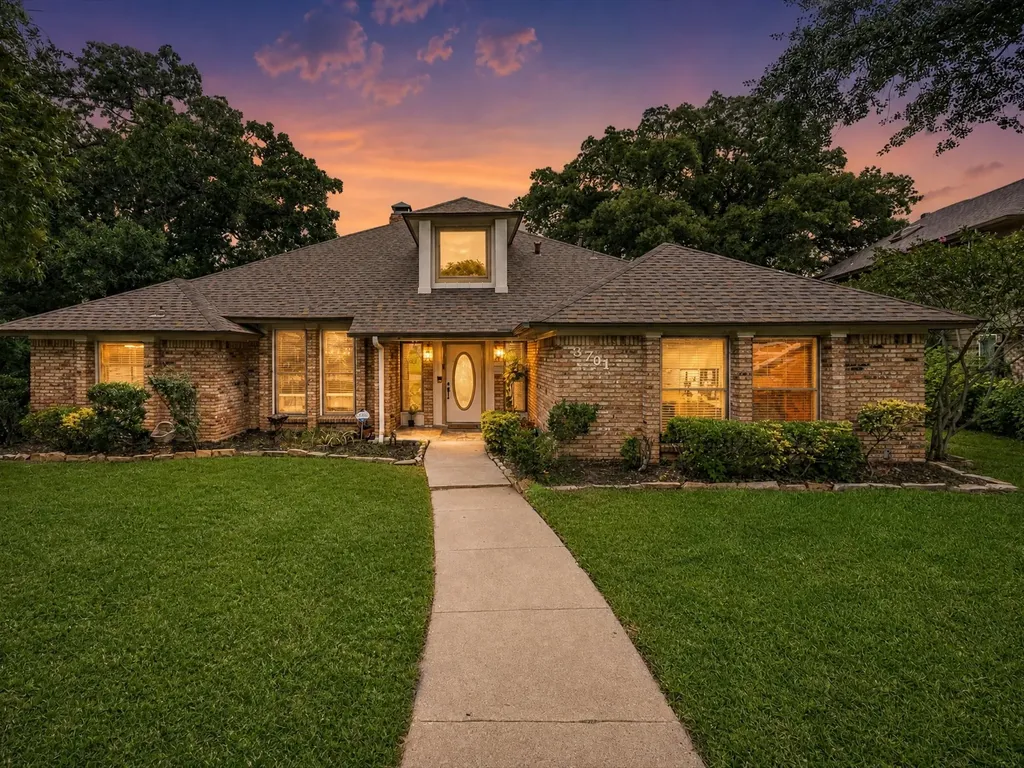 3701 Waycross Court Arlington TX 76016