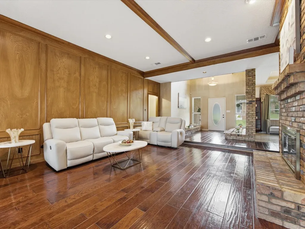 3701 Waycross Court Arlington TX 76016